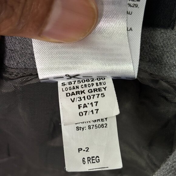 Banana Republic Women's Logan Gray Crop Ruffle Hem Trouser Pants Size 6 - Picture 9 of 15